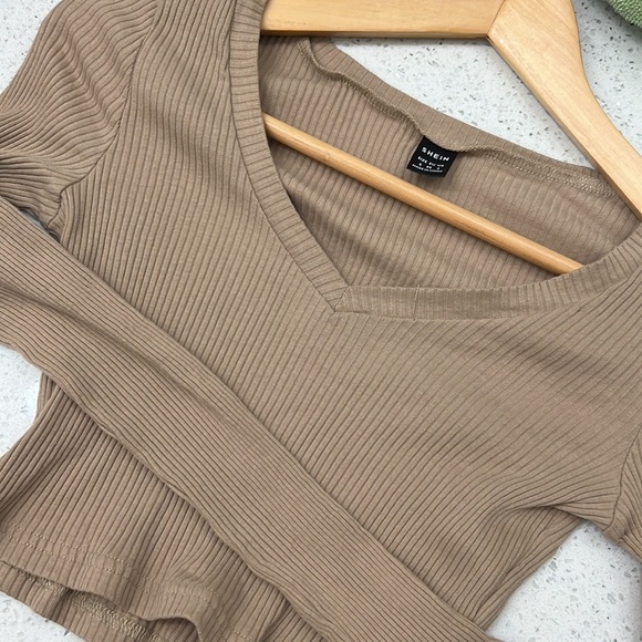 SHEIN Tops - Shein | S Tan Long Sleeved Crop